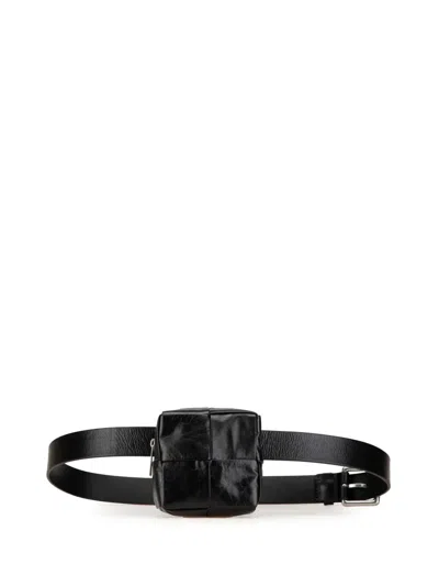 Pre-owned Bottega Veneta 2012-2024 Nappa Intrecciato Cassette Belt Bag In Black