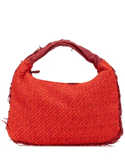 Pre-owned Bottega Veneta 2012-2024 Small Quilted Nappa And Distressed Silk Veneta Hobo Bag In 红色