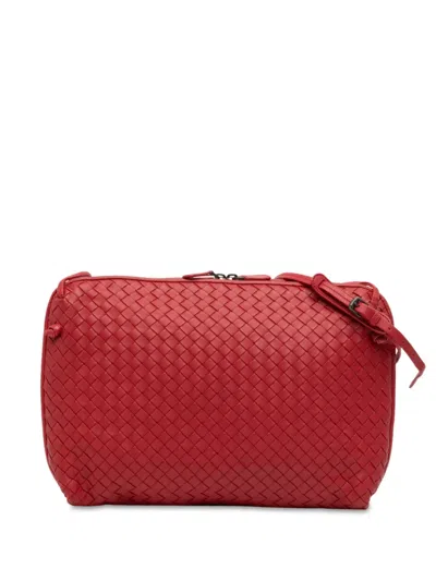 Pre-owned Bottega Veneta 2012-2025 Large Nappa Intrecciato Nodini Crossbody Bag In Red