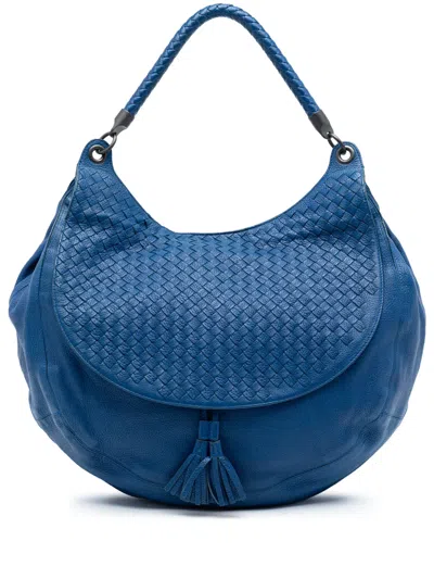 Pre-owned Bottega Veneta 2012-2025 Large Washed Cervo Intrecciato Hobo Bag In Blue
