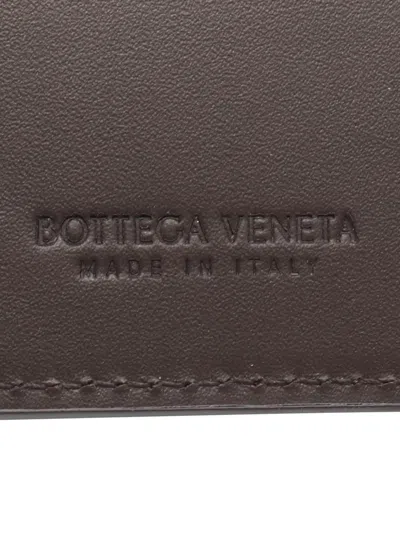 Pre-owned Bottega Veneta 2012-2025 Leather Intrecciato Card Holder In Brown