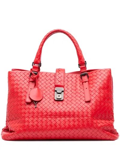 Pre-owned Bottega Veneta 2012-2025 Medium Nappa Intrecciato Roma Tote Bag In Red