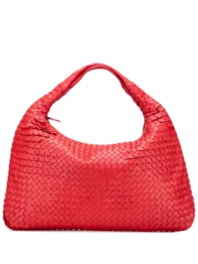 Pre-owned Bottega Veneta 2012-2025 Medium Nappa Intrecciato Ruffle Veneta Hobo Bag In Red