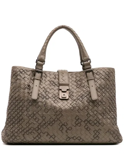 Pre-owned Bottega Veneta 2012-2025 Medium Nappa Intrecciato Stitched Roma Tote Bag In Brown