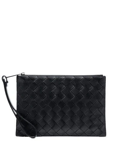 Pre-owned Bottega Veneta 2012-2025 Nappa Intrecciato Flat Wristlet Pouch Clutch Bag In Black