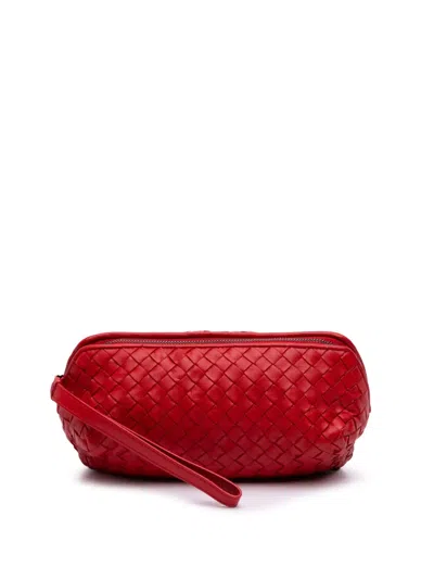 Pre-owned Bottega Veneta 2012-2025 Nappa Intrecciato Pouch In Red