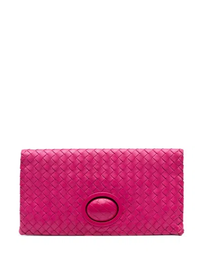 Pre-owned Bottega Veneta 2012-2025 Nappa Intrecciato Turn Lock Clutch Bag In Pink