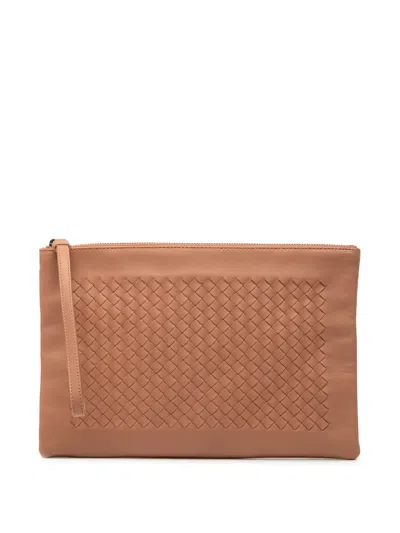 Pre-owned Bottega Veneta 2012-2025 Nappa Intrecciato Zip Wristlet Pouch Clutch Bag In Brown
