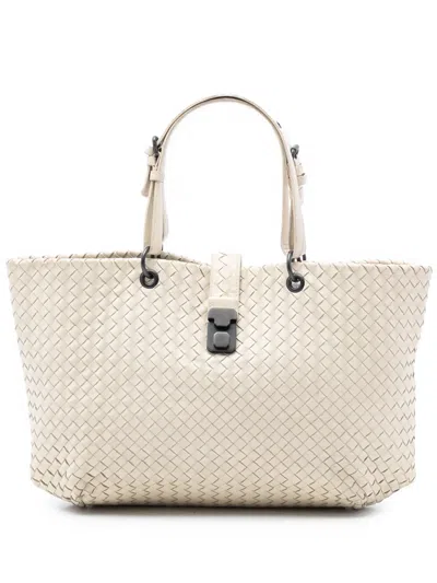 Pre-owned Bottega Veneta 2012-2025 Large Nappa Intrecciato Capri Tote Bag In White
