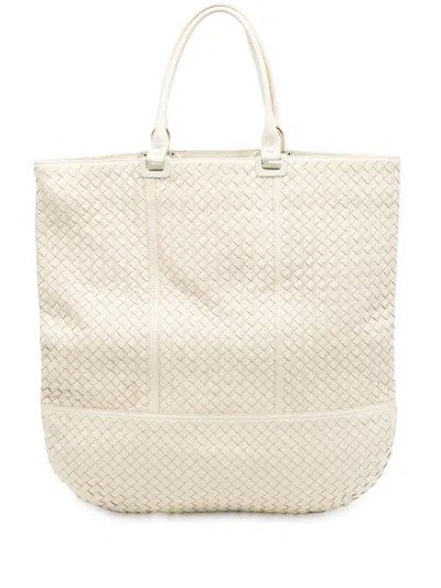 Pre-owned Bottega Veneta 2012-2025 Nappa Intrecciato Tote Bag In White