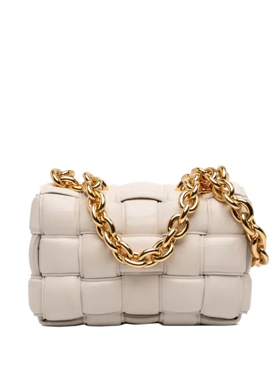 Pre-owned Bottega Veneta 2012-2026 Nappa Intrecciato Padded Chain Cassette Satchel In White