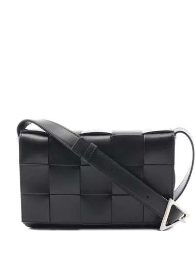 Pre-owned Bottega Veneta 2021 Maxi Intrecciato Cassette Shoulder Bag
