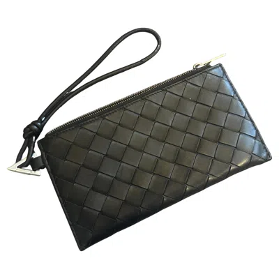 Pre-owned Bottega Veneta 21st Century Black Leather Intrecciato Weave Clutch Wallet By