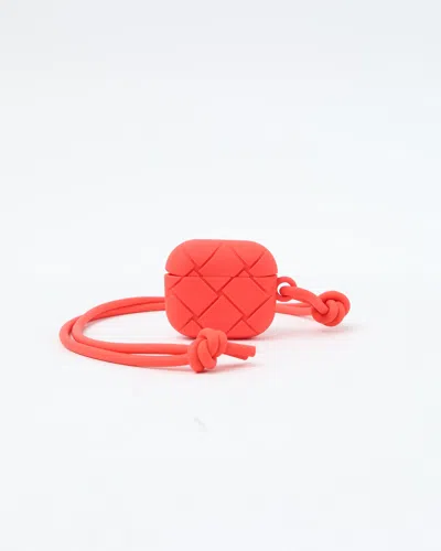 BOTTEGA VENETA BOTTEGA VENETA 3RD GEN AIRPODS RUBBER CASE