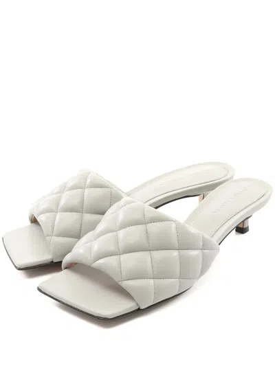 Pre-owned Bottega Veneta 40mm Quilted Leather Mules In Gray
