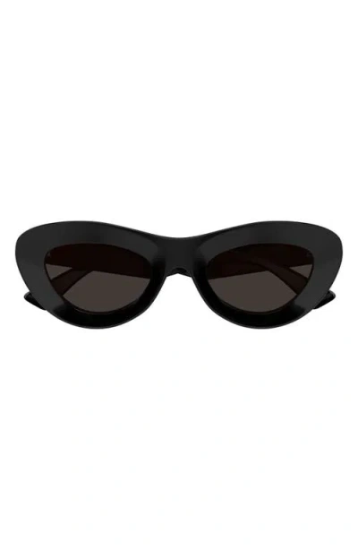 Bottega Veneta Ribbon Plastic Cat-eye Sunglasses In Black Black Grey