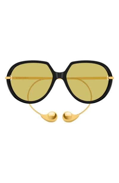 Bottega Veneta 60mm Round Sunglasses In Gold