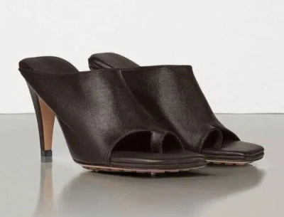 Pre-owned Bottega Veneta $920  Leather Mules With High Vamp Brown Shoes 7.5 Us 618760