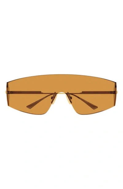 Bottega Veneta 99mm Mask Sunglasses In Orange Solid