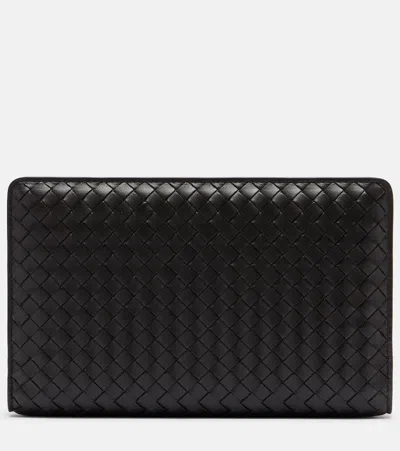 Bottega Veneta Agenda Intrecciato Leather Clutch In Brown