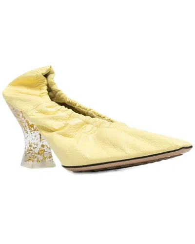 Bottega Veneta Almond Toe Elasticated Leather Pump In Yellow