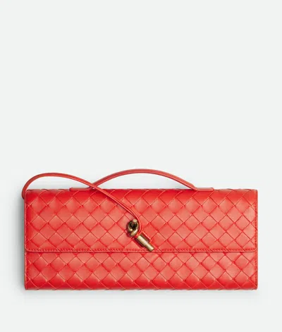 Bottega Veneta Andiamo Clutch In Red
