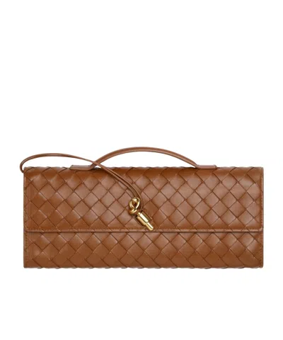 Bottega Veneta Andiamo Clutch-braun In Brown