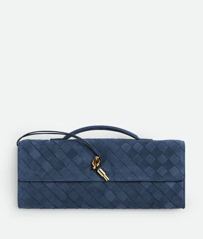Bottega Veneta Andiamo Clutch In Blue