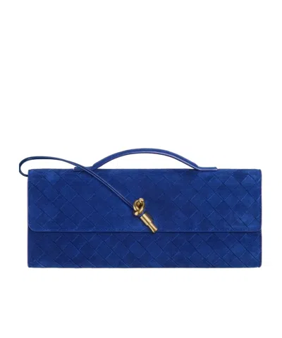Bottega Veneta Andiamo Clutch In Blue