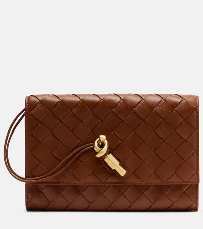Bottega Veneta Andiamo Intrecciato Leather Pouch In Brown