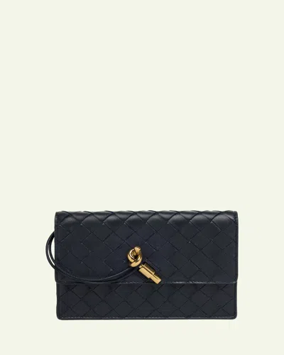 Bottega Veneta Andiamo Leather Chain Pouch Bag In Blue