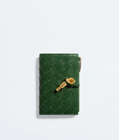 Bottega Veneta Andiamo Medium Bi-fold Wallet In Purple