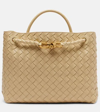 Bottega Veneta Andiamo Medium Leather Tote Bag In Silver