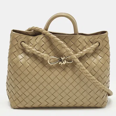 Pre-owned Bottega Veneta Andiamo Medium Tan Intrecciato Leather Tote In Brown