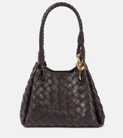 Bottega Veneta Andiamo Parachute Small Intrecciato Leather Shoulder Bag In Fondant