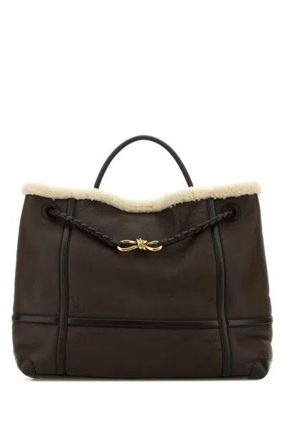 BOTTEGA VENETA BORSA A MANO ANDIAMO GRANDE IN PELLE MARRONE DONNA