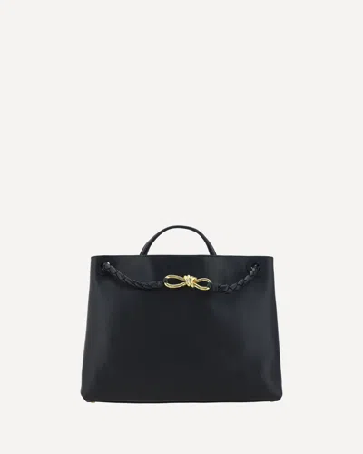 Bottega Veneta Andiamo Shoulder Bag In Black