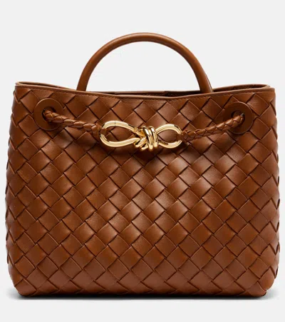 Bottega Veneta Andiamo Small Intrecciato Leather Tote Bag In Brown