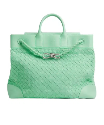 Bottega Veneta Andiamo Voyager In Red