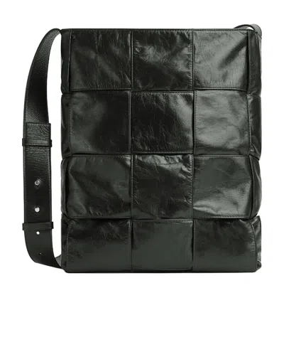 Bottega Veneta Arco Leather Shoulder Bag In Black