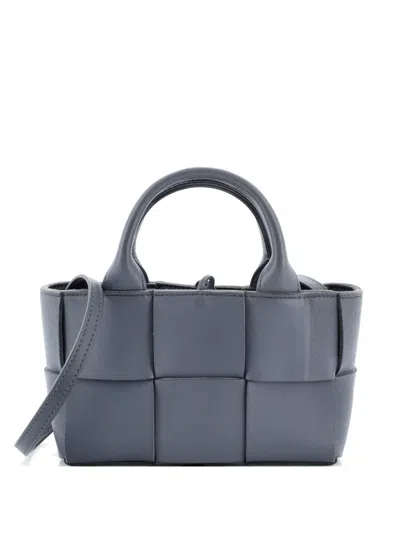 Pre-owned Bottega Veneta Arco Maxi Intrecciato Leather Candy Tote Bag In Gray