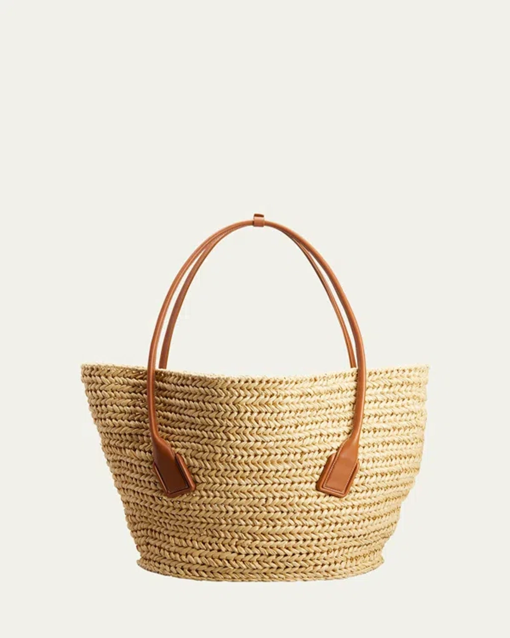 ショルダーバッグ・ポシェット Bottega Veneta Arco Medium Raffia Crochet Shoulder Bag Bottega Veneta ARCO MEDIUM RAFFIA CROCHET SHOULDER BAG