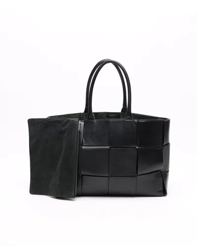 Bottega Veneta Arco Medium Tote Bag