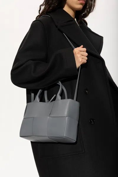 Bottega Veneta ‘arco Mini' Shopper Bag In Grey