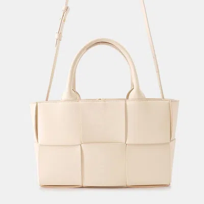 Pre-owned Bottega Veneta Arco Tote Macaron Leather Size Mini In White