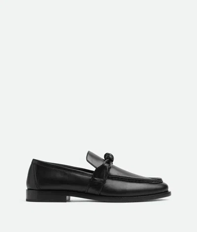 Bottega Veneta Astaire Metal Knot Leather Loafers In Black