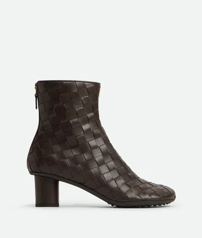 Bottega Veneta Atomic Ankle Boot In Pink