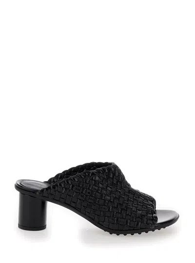 BOTTEGA VENETA BOTTEGA VENETA WOMEN 'ATOMIC' BLACK MULE SANDALS WITH INTRECCIATO MOTIF IN LEATHER WOMAN