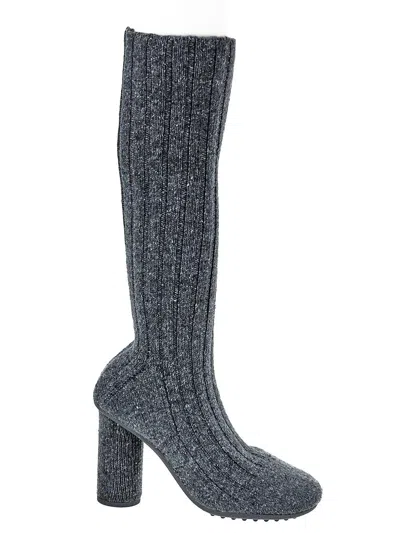 Bottega Veneta Knee-high Sock Boots In Grey