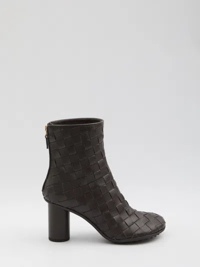 Bottega Veneta Atomic Leather Ankle Boots In Brown